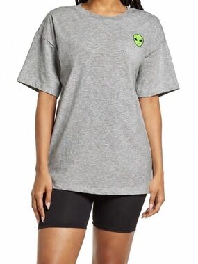 Nordstrom BP Gray Graphic Alien Tee Shirt Crew‎ Neck Short Sleeve Relaxed Small